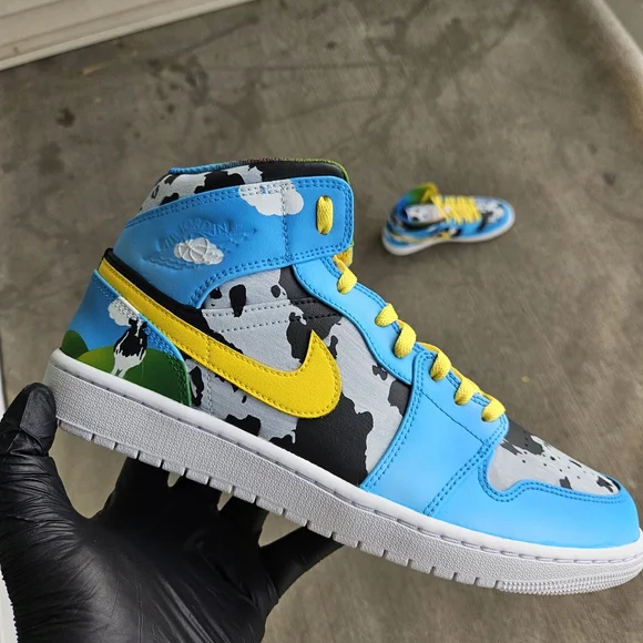 Custom Jordan's 1s - Picture 4 of 10